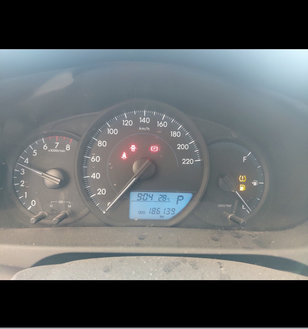 تويوتا يارس Y 2021 image