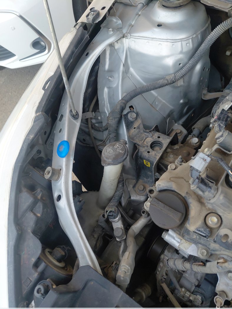 تويوتا يارس Y 2021 image