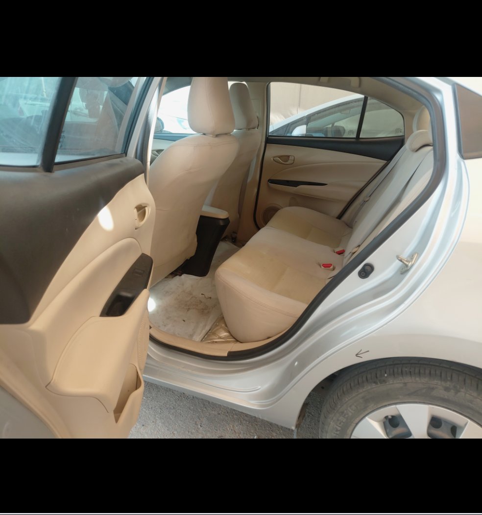 تويوتا يارس Y 2021 image