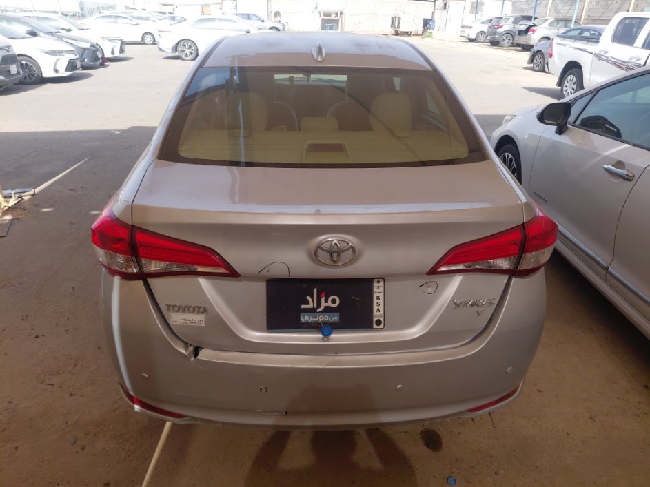 تويوتا يارس Y 2021 image