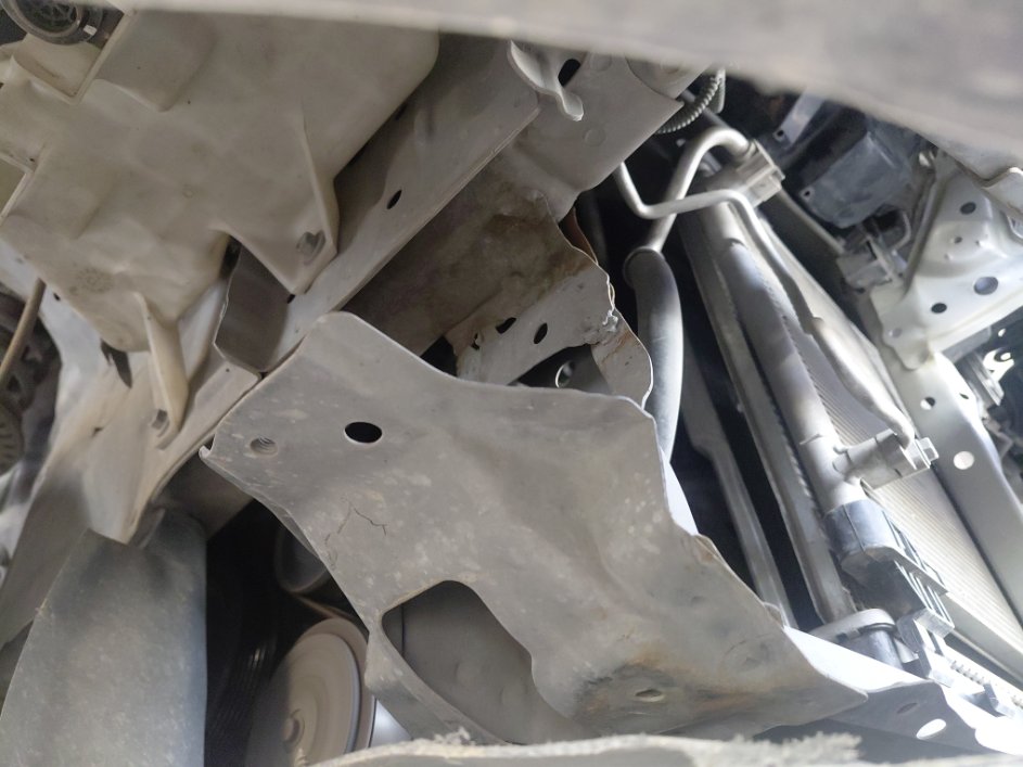 تويوتا يارس Y 2021 image