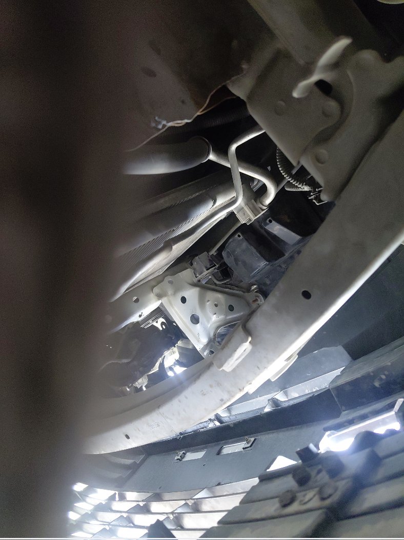 تويوتا يارس Y 2021 image