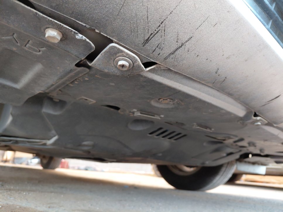 تويوتا يارس Y 2023 image