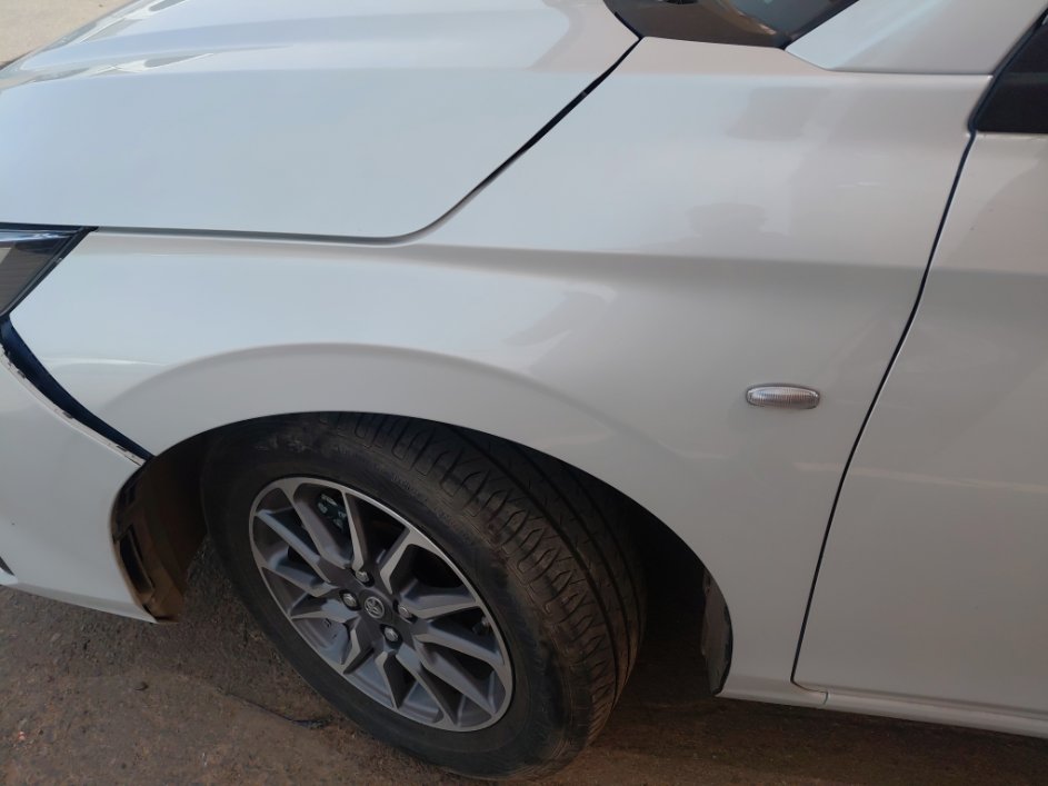 تويوتا يارس Y 2024 image