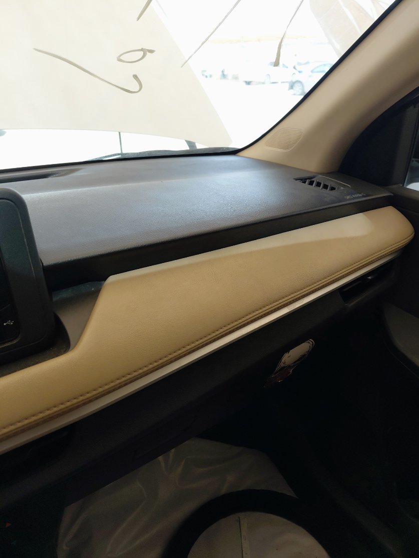 تويوتا يارس Y 2023 image