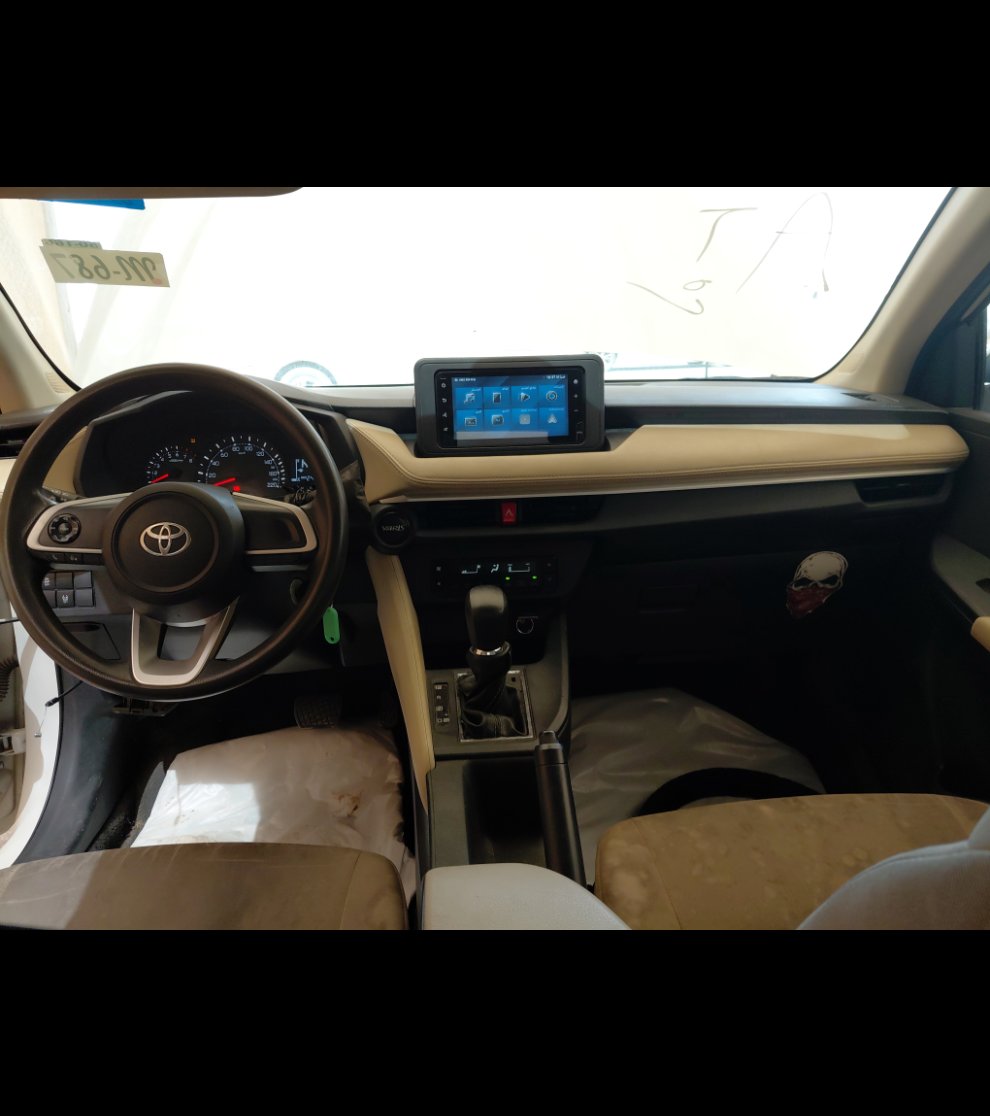 تويوتا يارس Y 2023 image