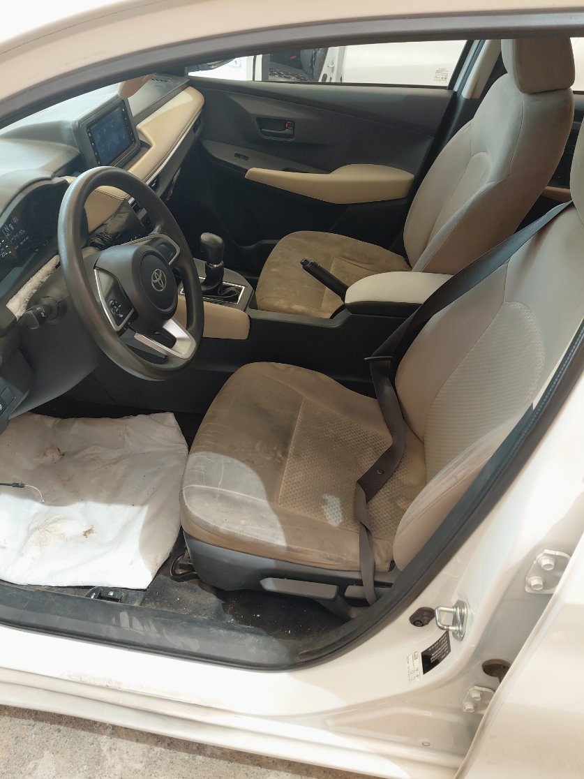 تويوتا يارس Y 2023 image