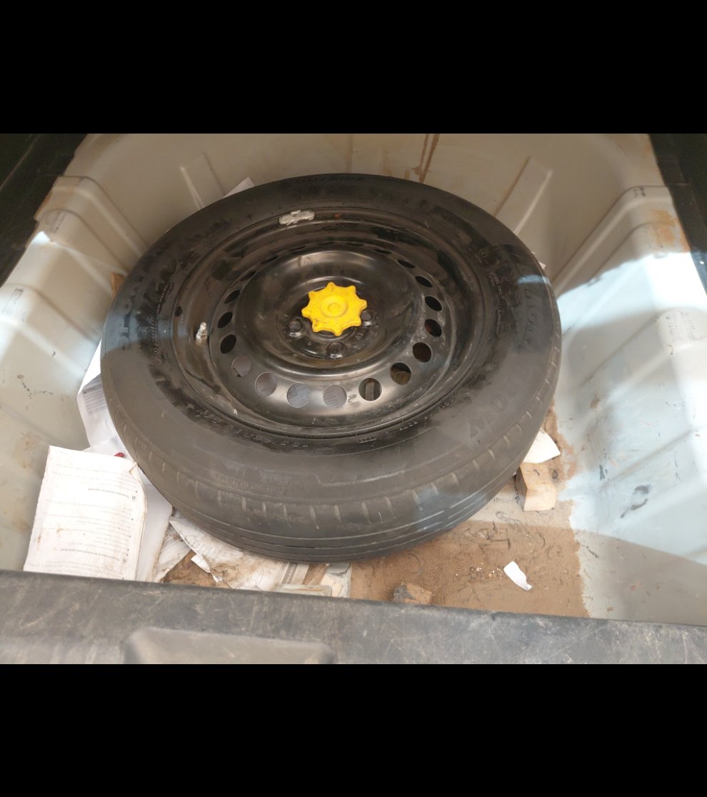 تويوتا يارس Y 2023 image