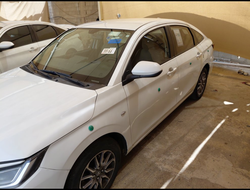 تويوتا يارس Y 2023 image