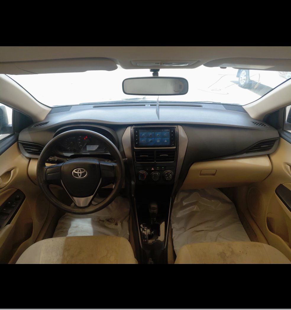 Toyota Yaris Y FLT 2022 image