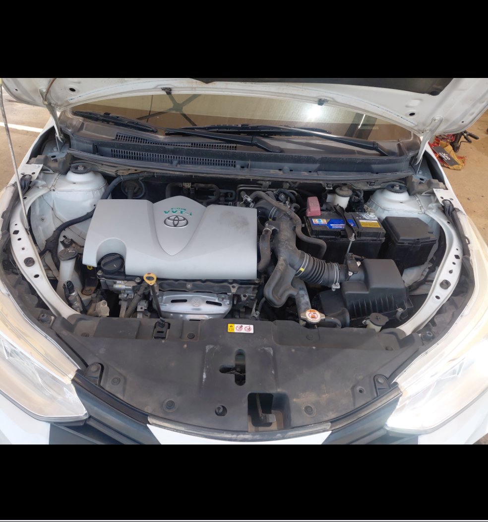 Toyota Yaris Y FLT 2022 image