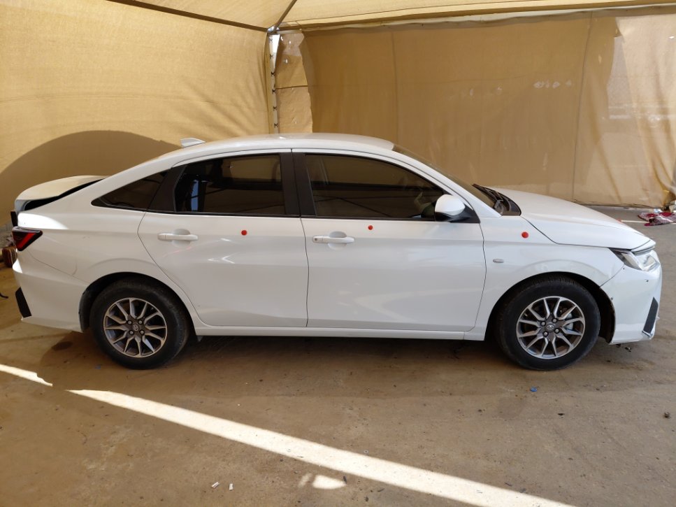 تويوتا يارس Y 2024 image