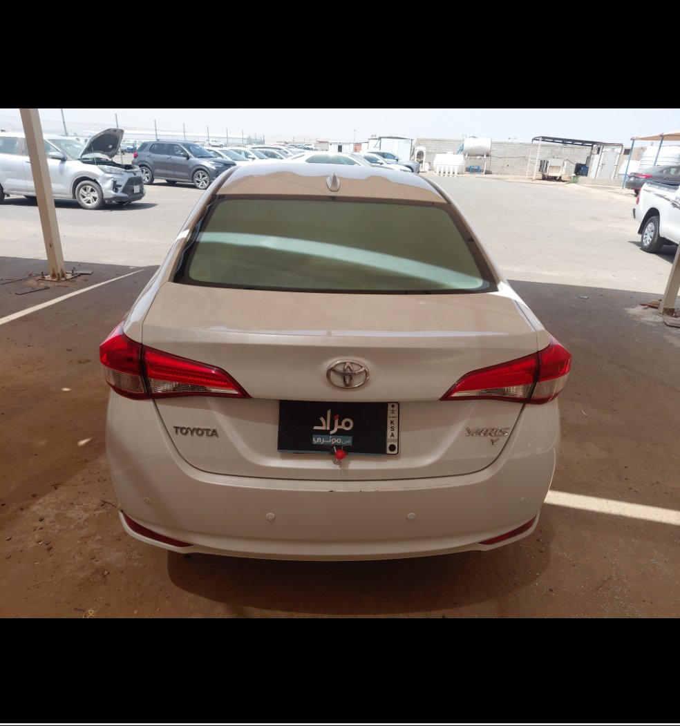 Toyota Yaris Y FLT 2022 image