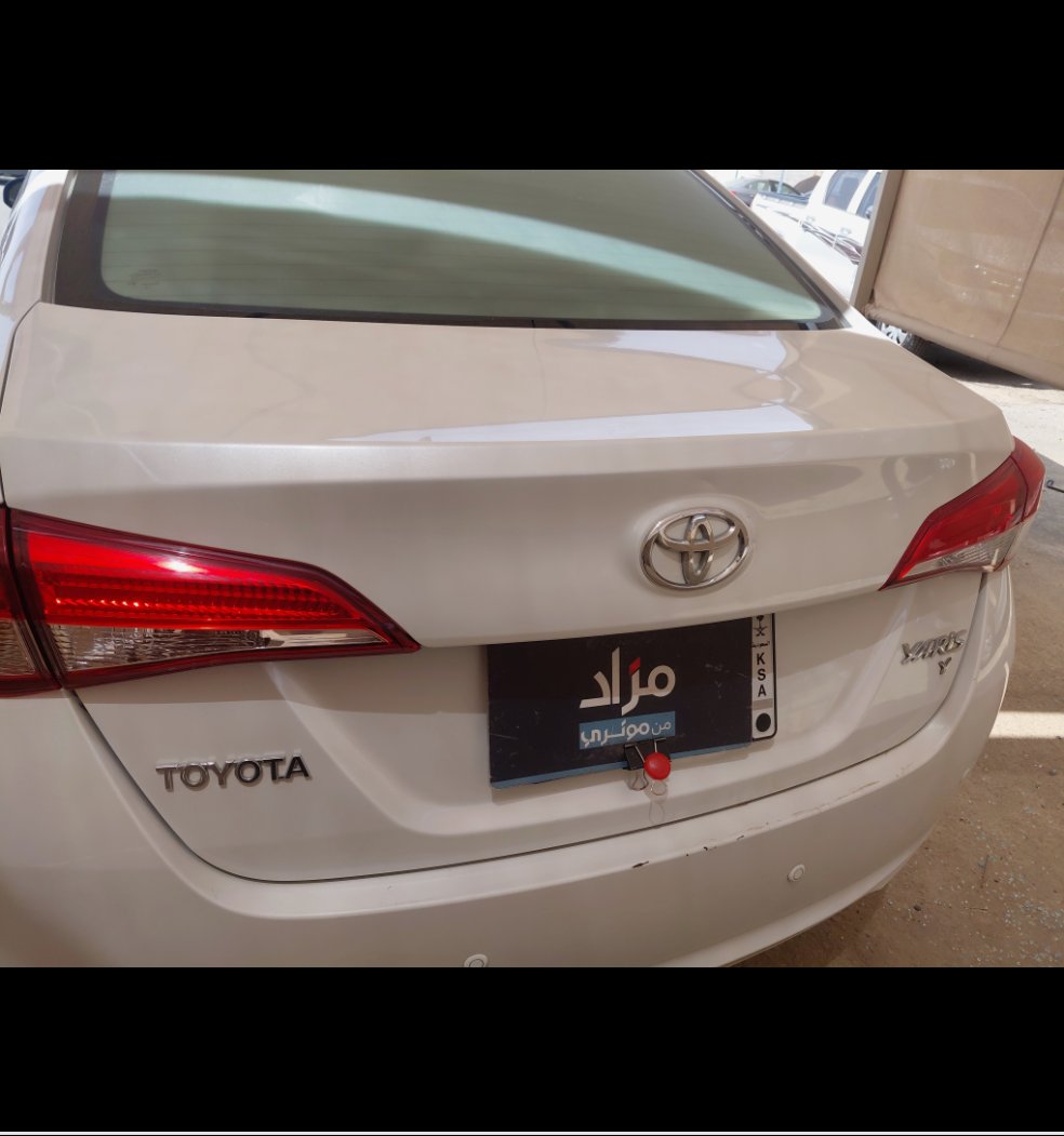 Toyota Yaris Y FLT 2022 image
