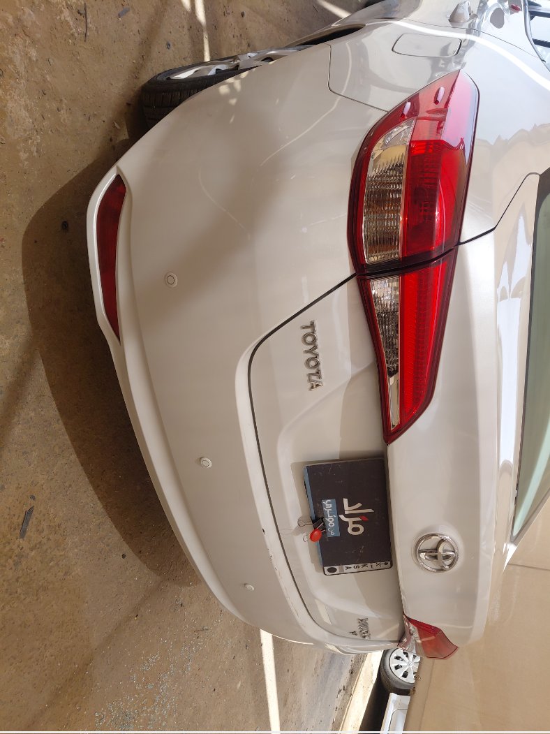 Toyota Yaris Y FLT 2022 image