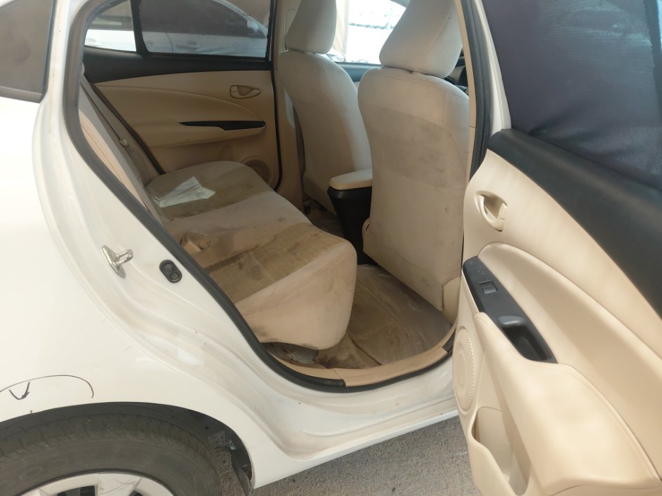 Toyota Yaris Y FLT 2022 image