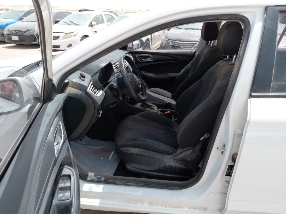 إم جي 5  2024 image