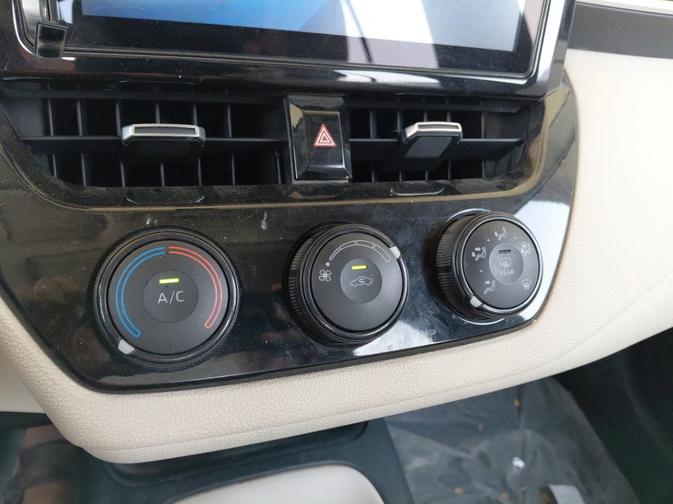 تويوتا كورولا XLI EXECUTIVE M/R 2022 image