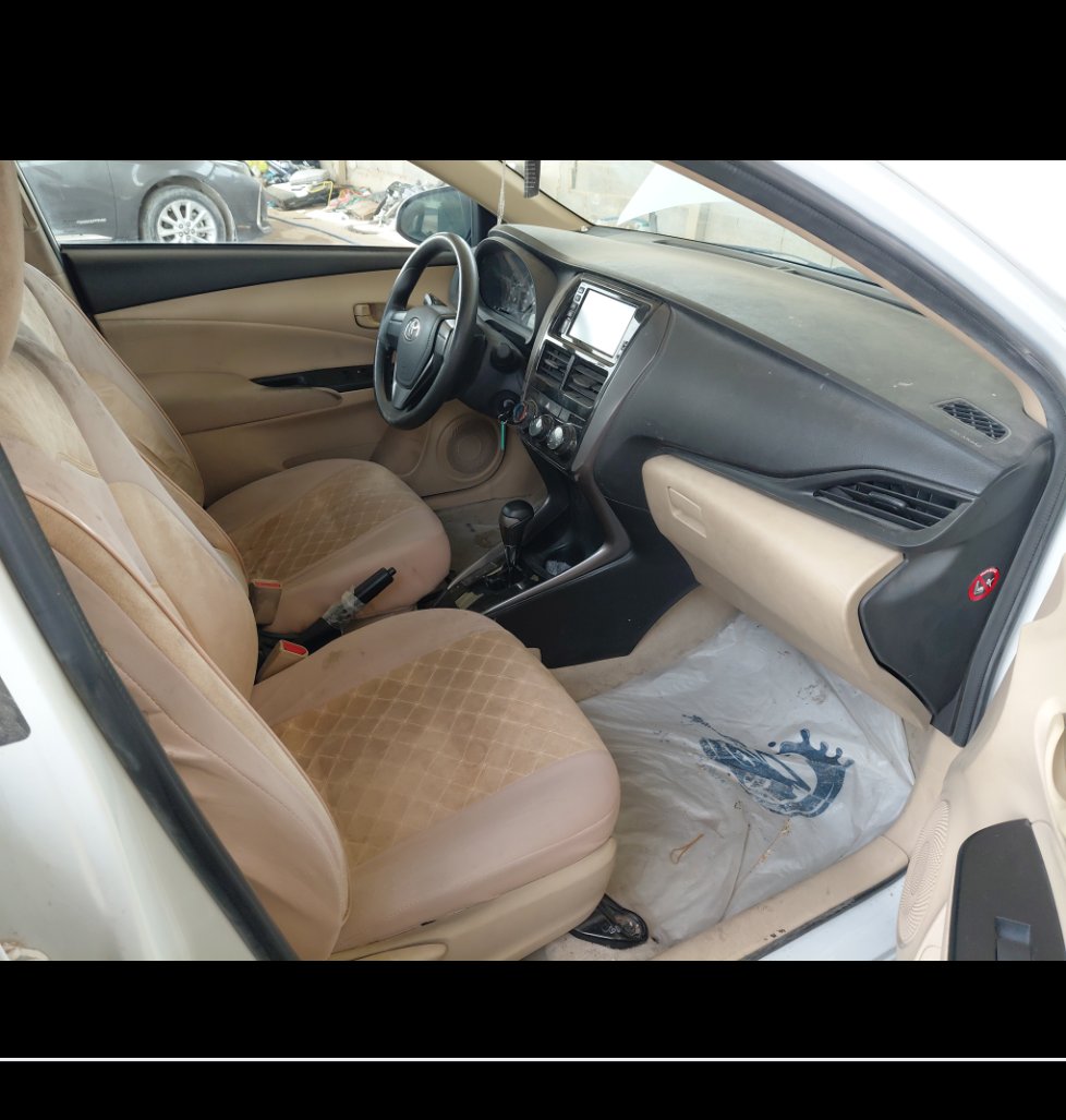 Toyota Yaris Y 2021 image