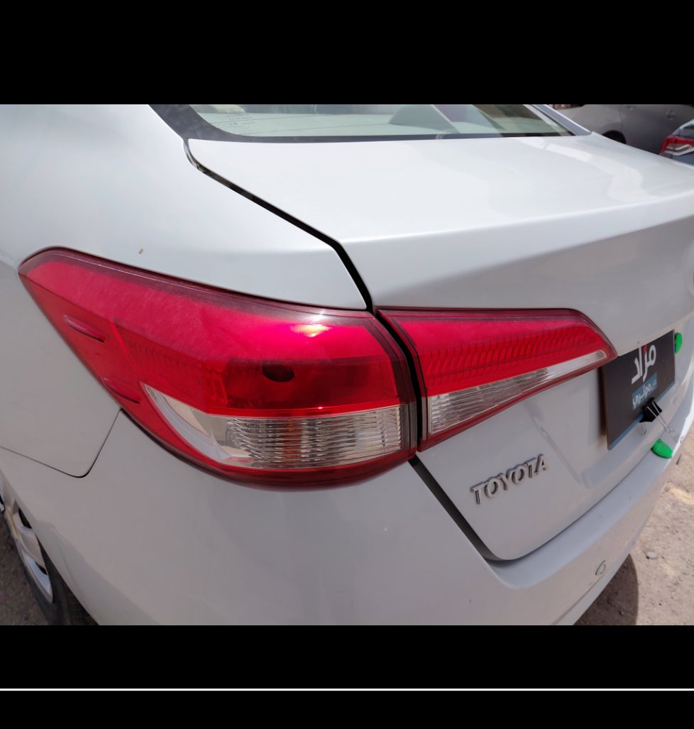 Toyota Yaris Y 2021 image