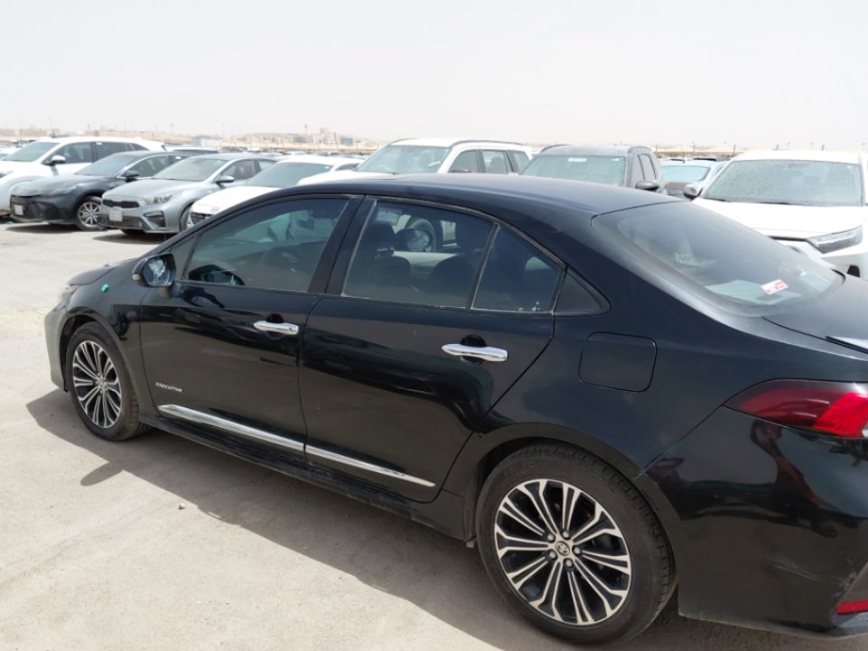 تويوتا كورولا XLI EXECUTIVE M/R 2022 image