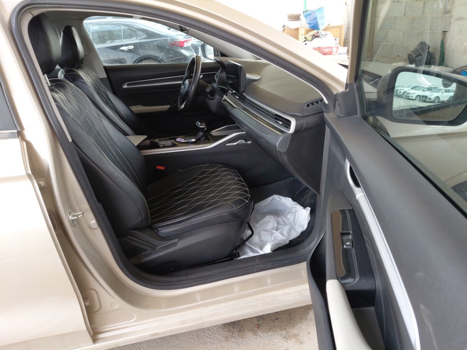 جيلي امجراند  2024 image