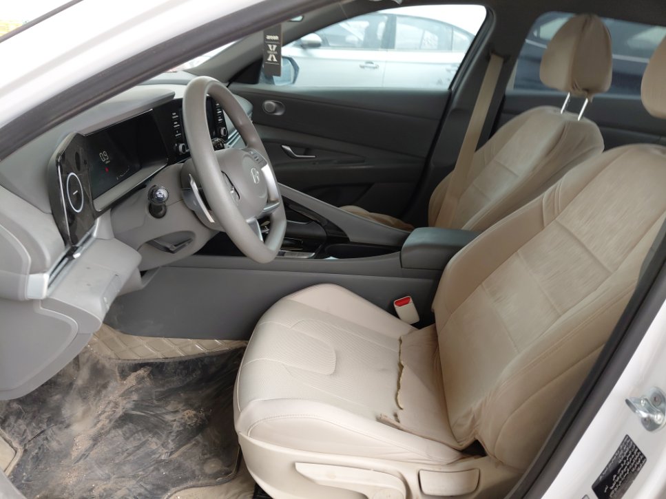 هيونداي إلنترا Smart  2025 image