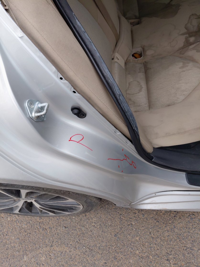 Toyota Camry GLE HEV  2020 image