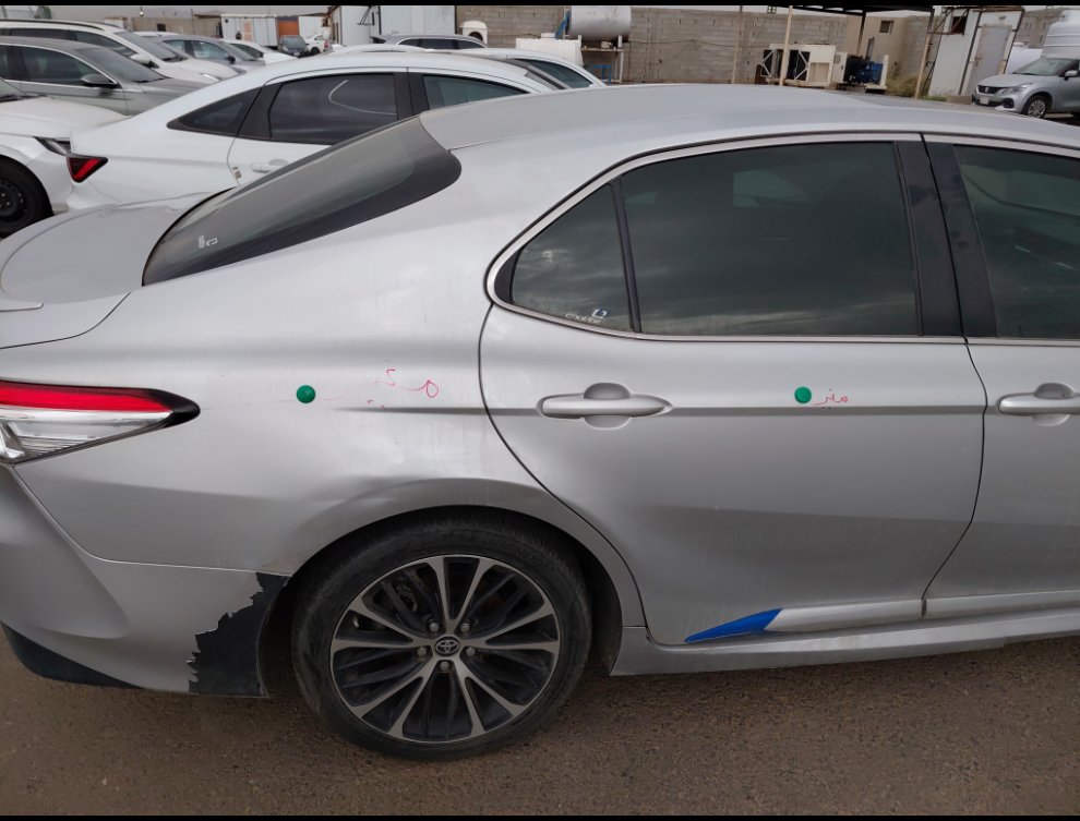Toyota Camry GLE HEV  2020 image