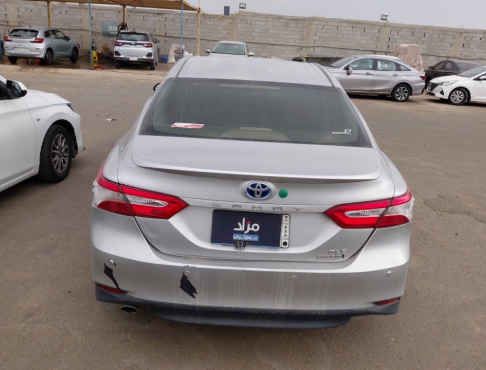 Toyota Camry GLE HEV  2020 image