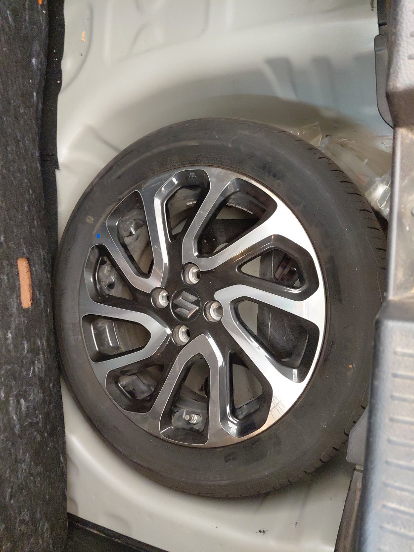Suzuki Baleno GLX 2024 image