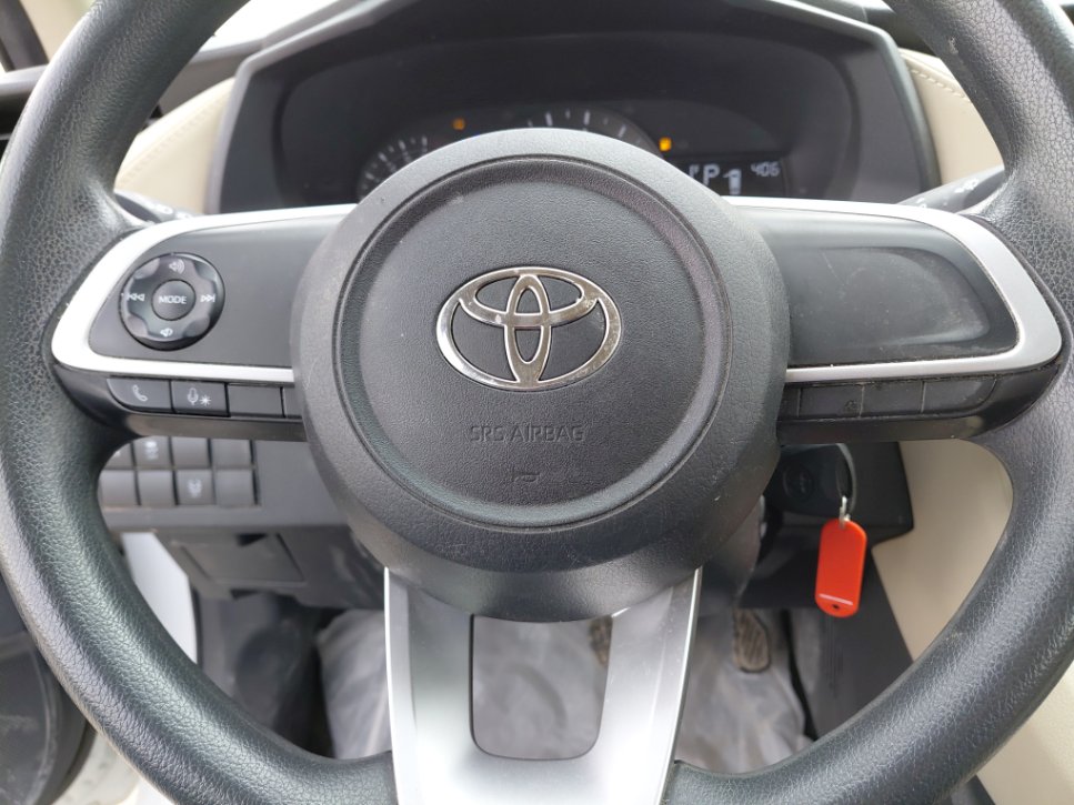 Toyota Yaris YX 2023 image