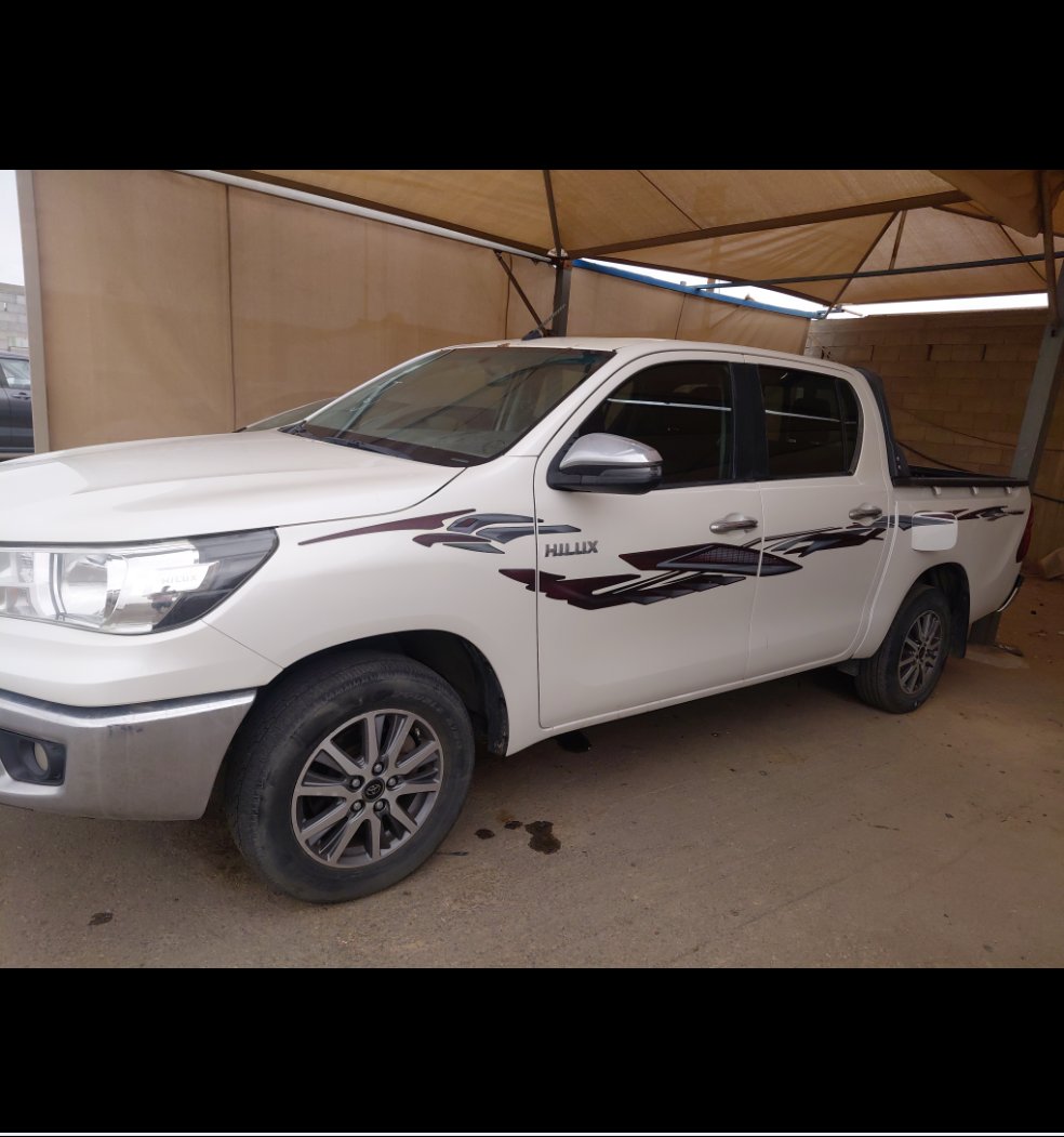 Toyota Hilux GLX2  2021 image