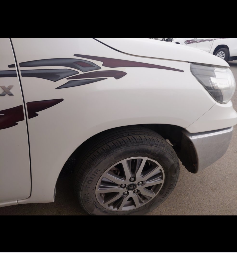Toyota Hilux GLX2  2021 image