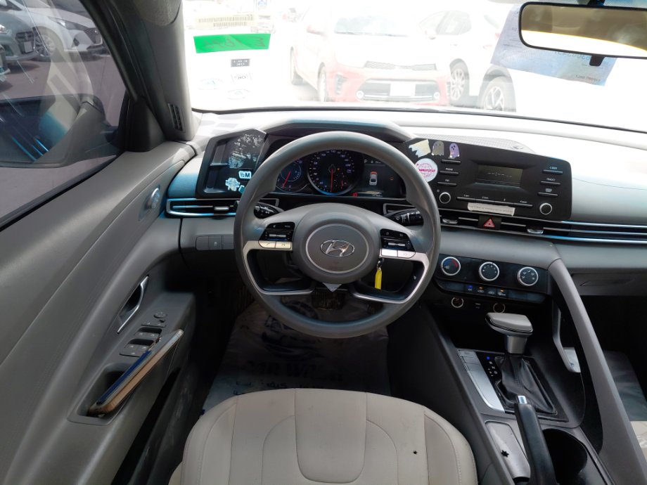 هيونداي إلنترا Smart  2021 image