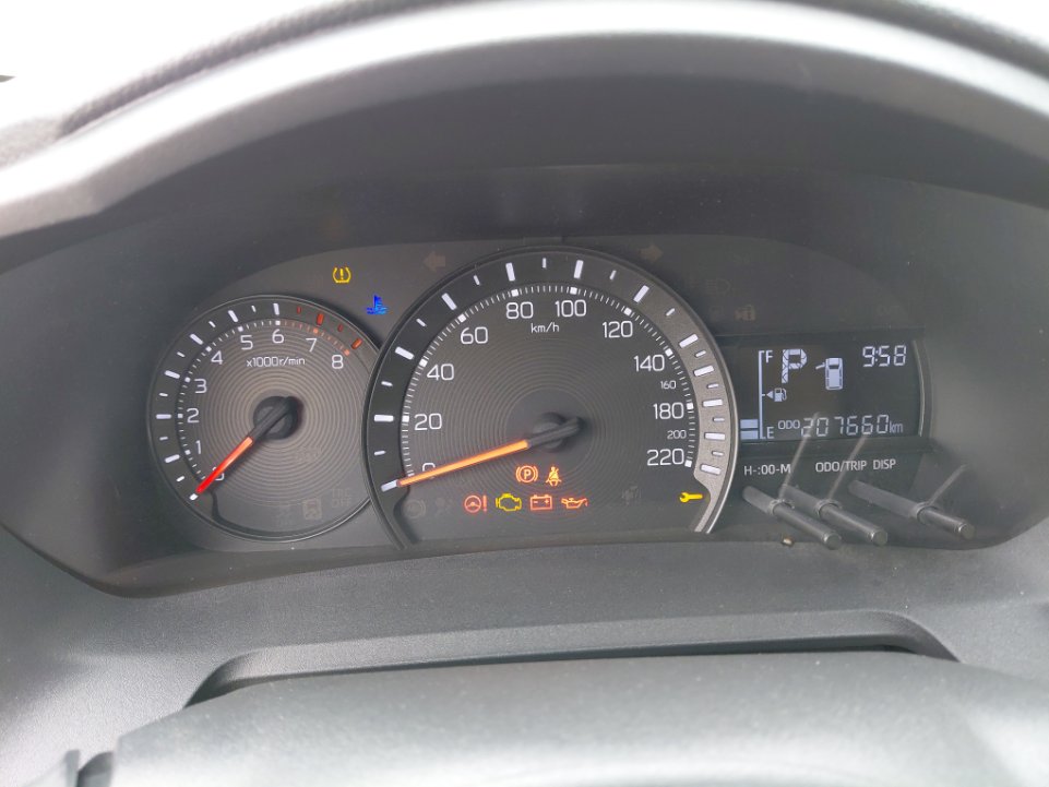 تويوتا يارس Y 2023 image