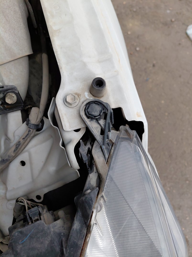 تويوتا يارس Y 2023 image