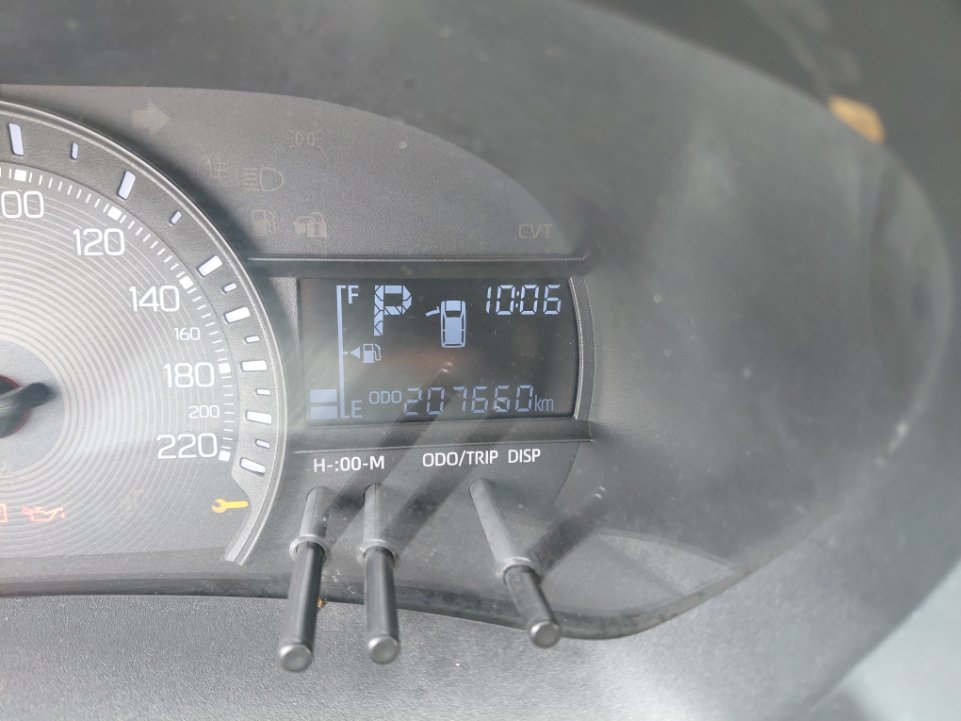 تويوتا يارس Y 2023 image