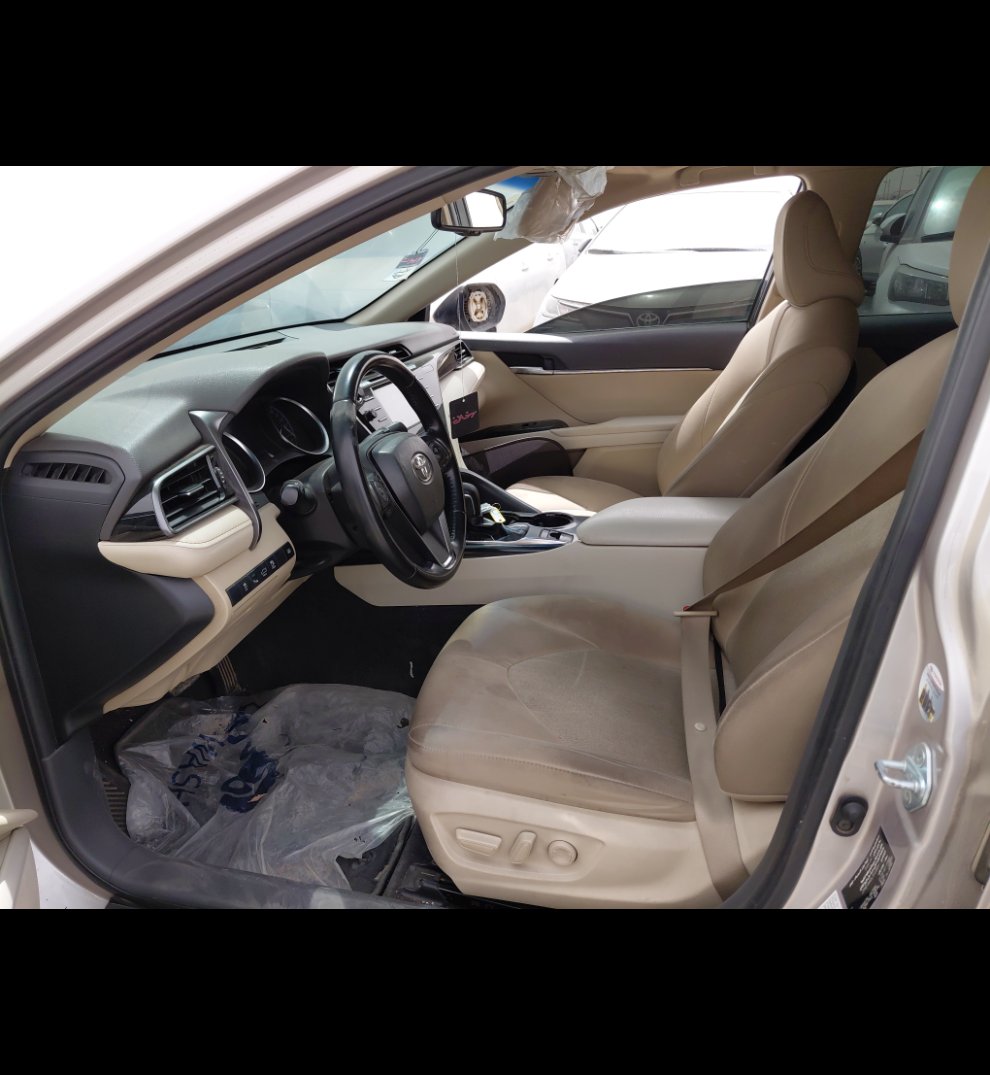 تويوتا كامري GLE 2020 image