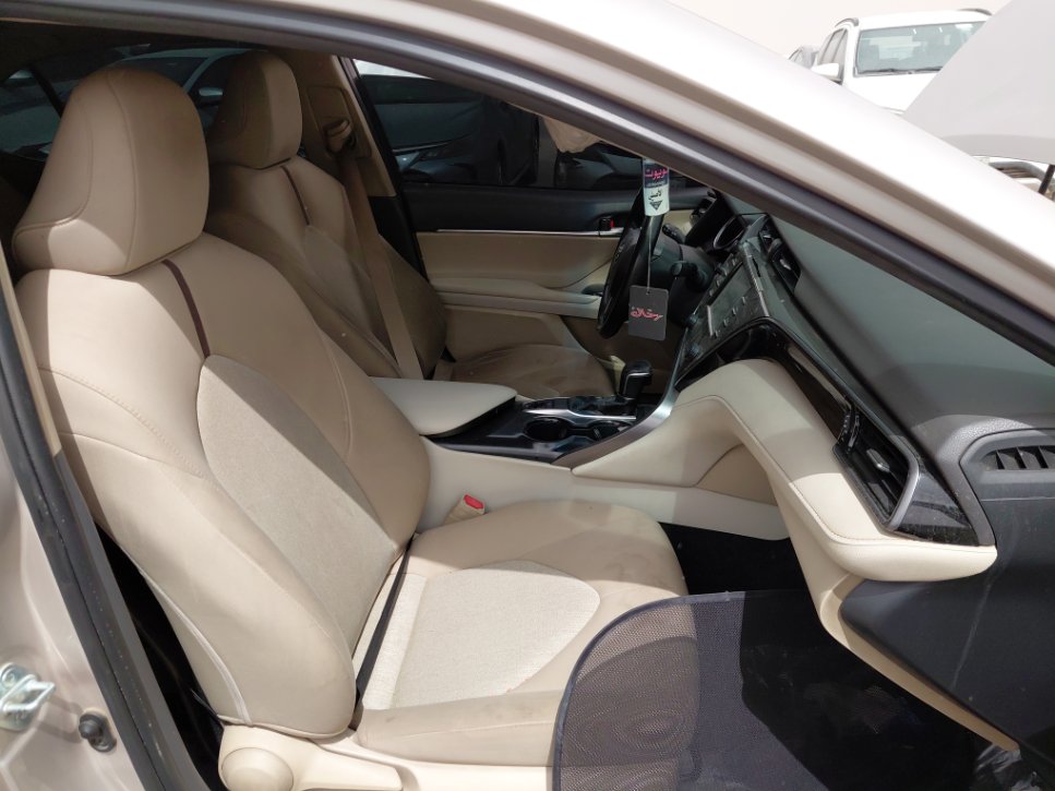 تويوتا كامري GLE 2020 image