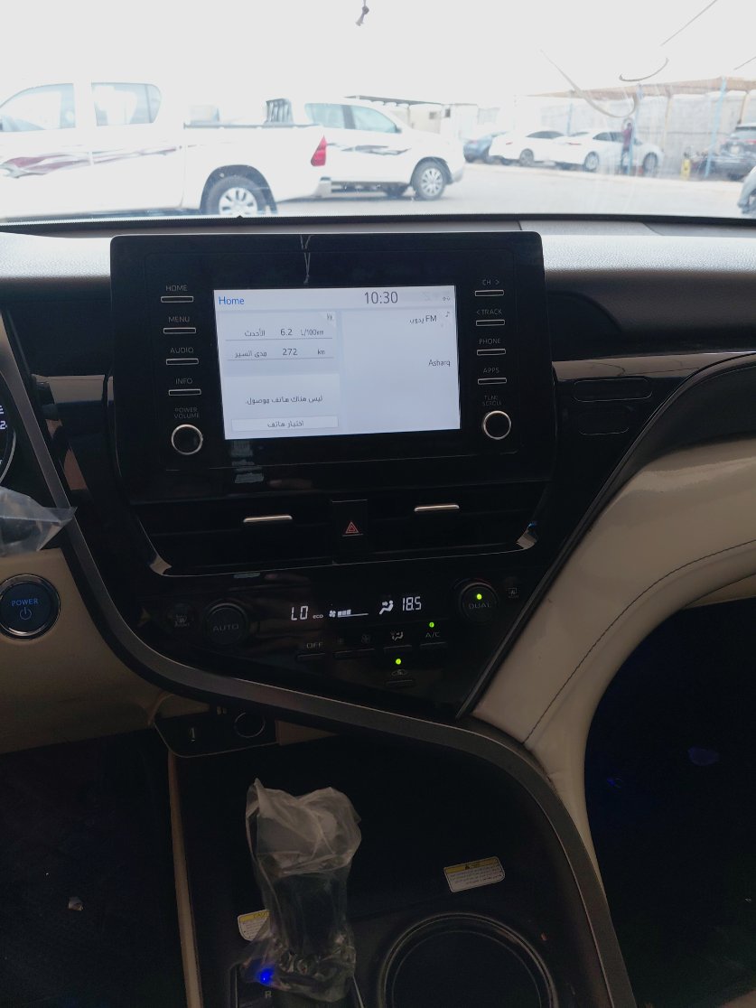 Toyota Camry GLE HEV  2024 image