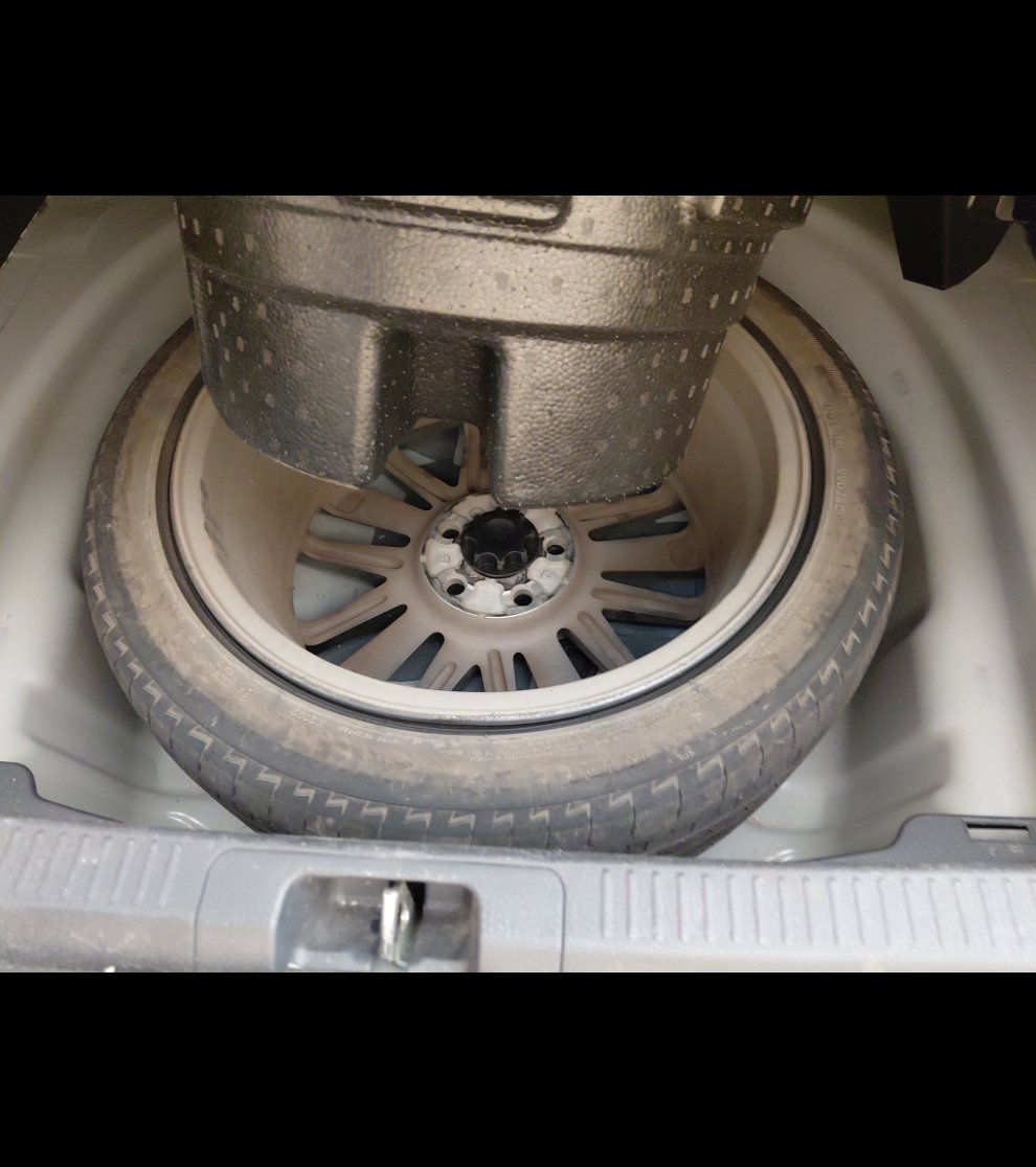 Toyota Camry GLE HEV  2024 image