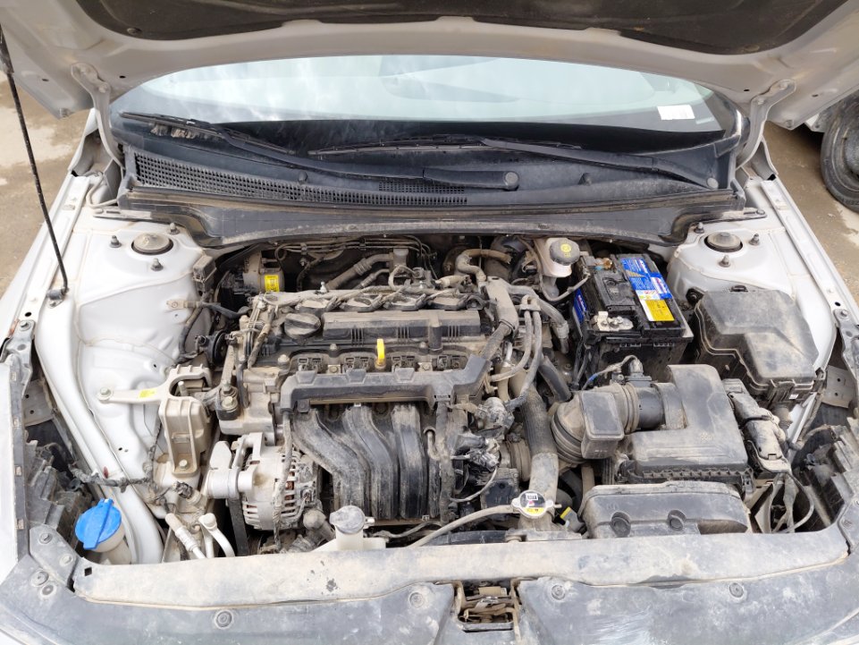 Hyundai Elantra STD 2023 image