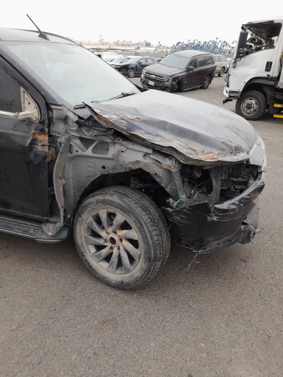 Isuzu MU-X  2023 image