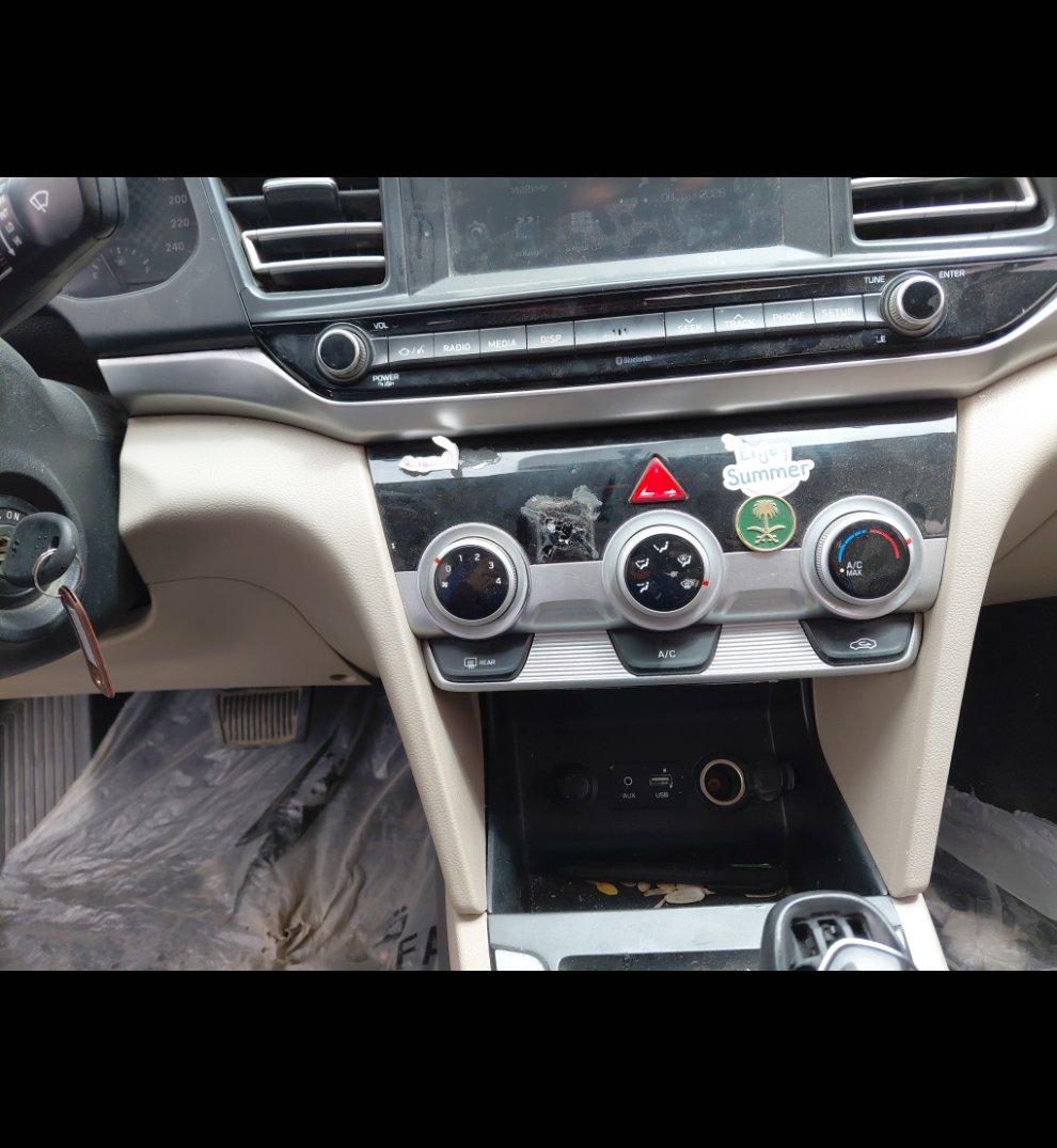 هيونداي إلنترا GL 2020 image