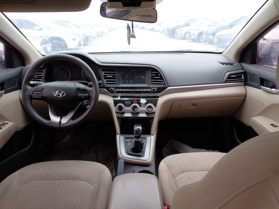 هيونداي إلنترا GL 2020 image