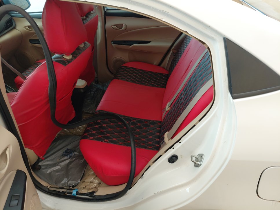 Toyota Yaris Y FLT 2022 image