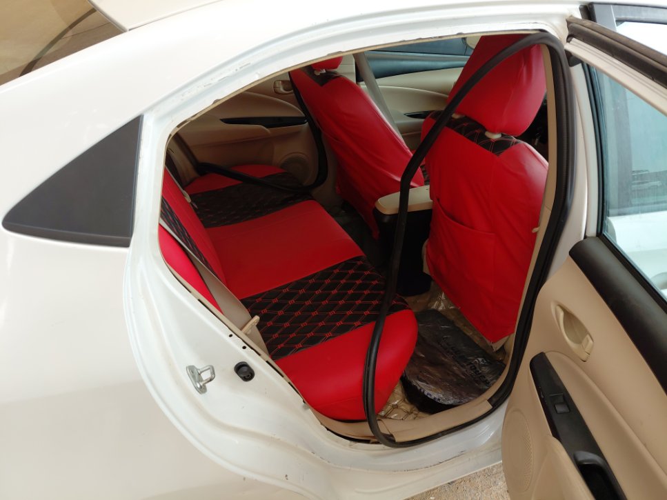 Toyota Yaris Y FLT 2022 image