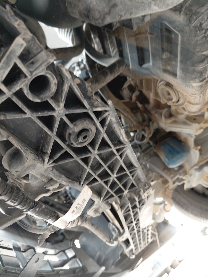 هيونداي إلنترا GL 2020 image