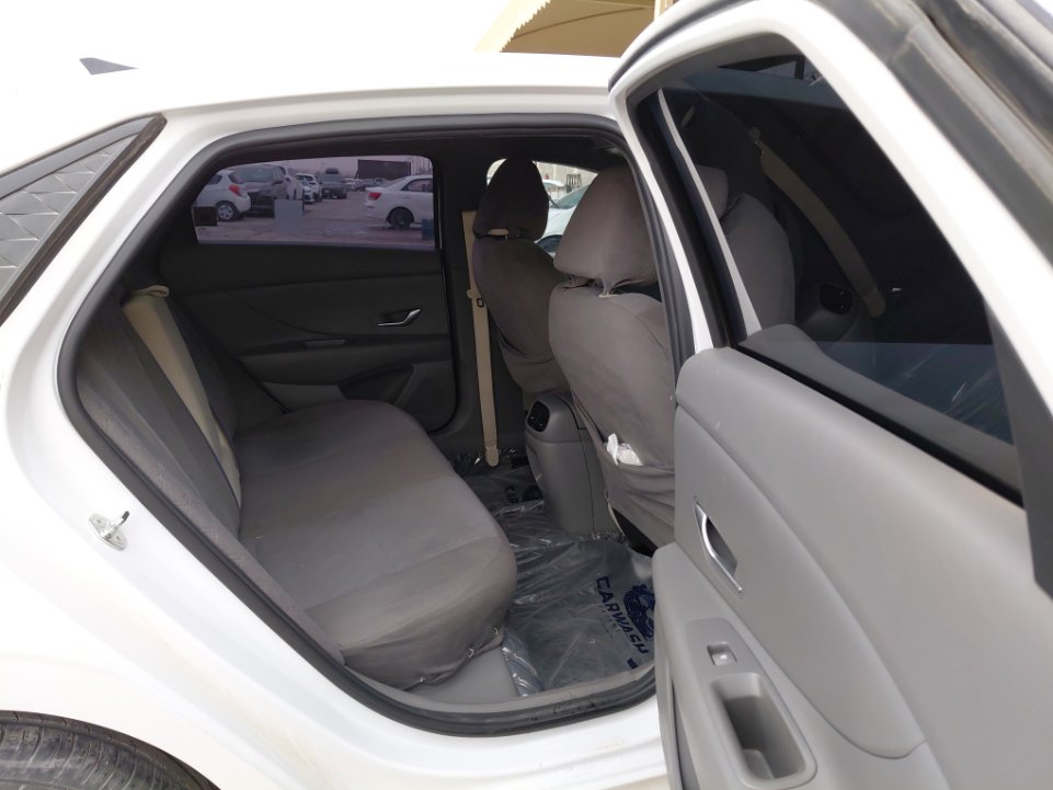 Hyundai Elantra شركات 2024 image